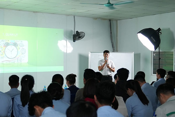 ca phe intech thang 11 voi chu de  ??nhung thay doi khi la nguoi intech ??
