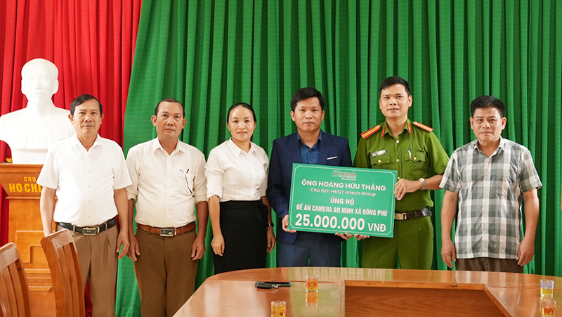ceo hoang huu thang tham gia de an camera an ninh xa dong phu