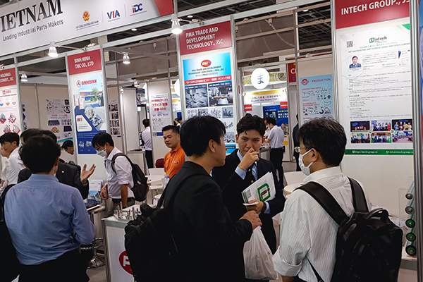Khai mạc triển lãm M-tech Osaka, Nhật Bản - Intech Group 6